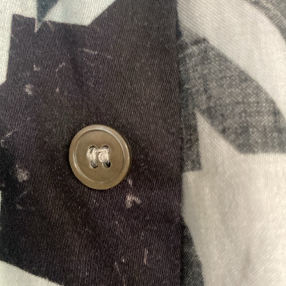 Dsquared men’s shirt - Picture 4 of 4